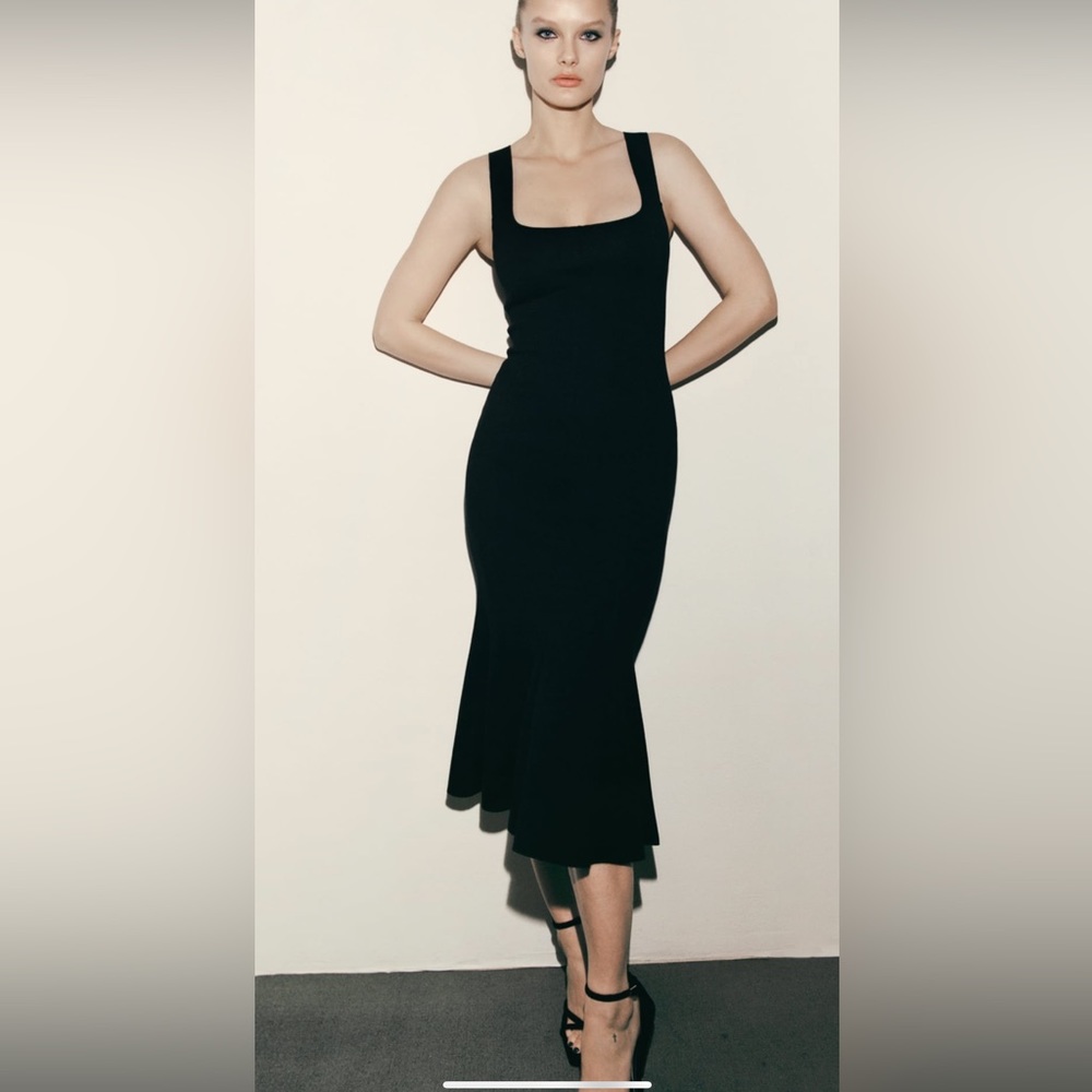 ZARA STRETCH KNIT MIDI DRESS